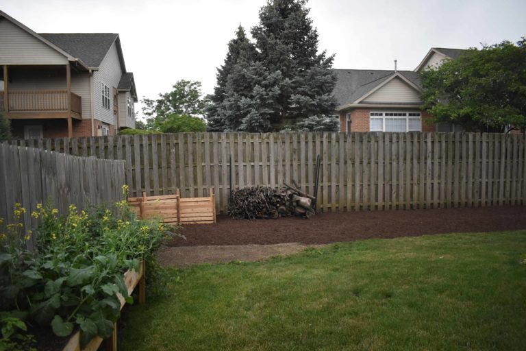 After-Pictures-Naperville-Backyard-Mulch