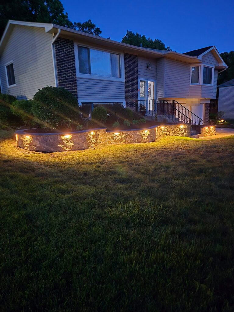Wall-Cap Lighting &middot; Curved Wall